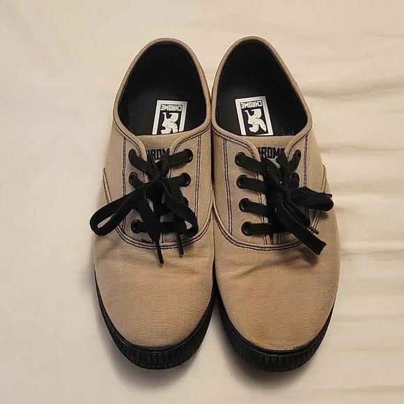 Chrome Industries Shoes Size 11 - Picture 1 of 4